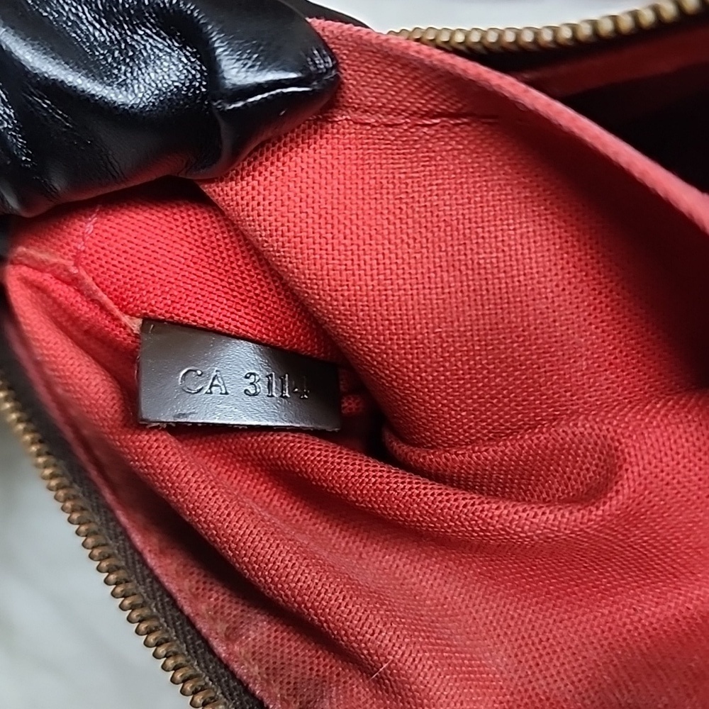 Full set Damier Louis Vuitton Pochette - Picture 8 of 8